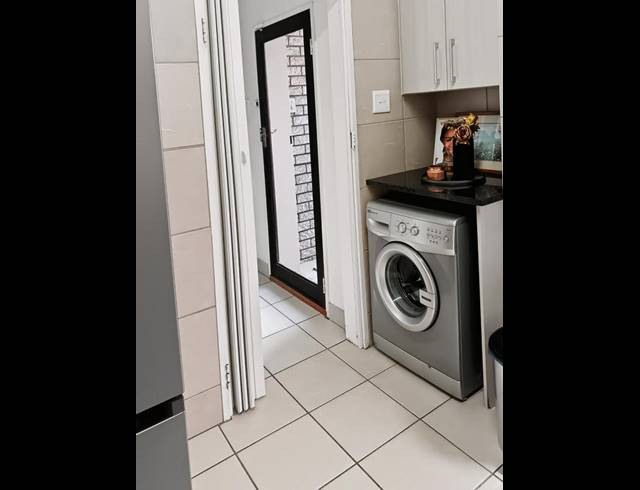 3 BEDROOM TOWNHOUSE FOR SALE IN BRAMLEY PARK